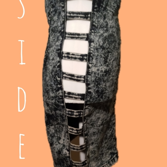 Bodycon Cutout Clubwear Dress - Picture 3 of 3